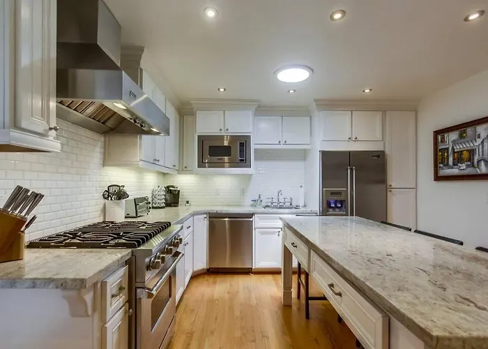 Cozy Craftsman Bungalow, Hillcrest/Mission Hills